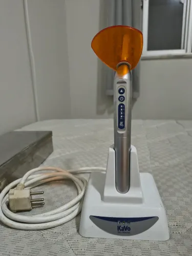 Fotopolimerizador Kavo Poly Wireless 