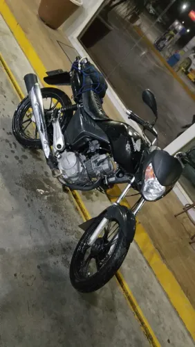 Titan 150 toda em dias pra trocar em outra pode ser financiada 