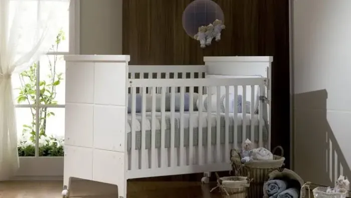 Berço que vira mini cama (sem colchão)