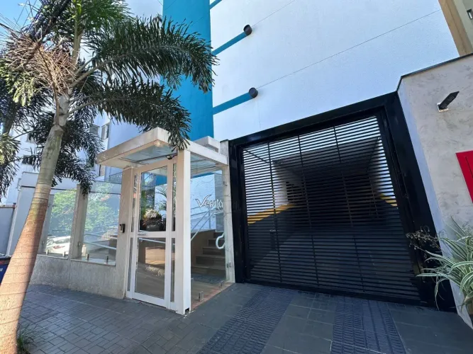 Locação - Apartamento na Zona 07 em Maringá
