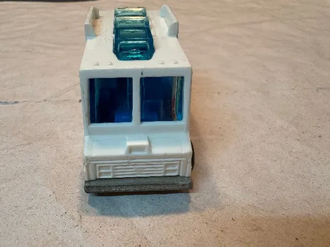 Carrinho Hot Wheels Quick Bite usado - leia