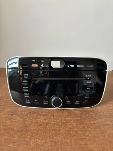 Rádio original Fiat Punto 2016