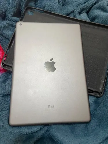 iPad 9