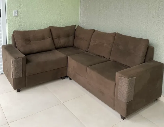 Sofá em L 4 lugares
