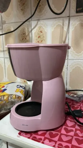 Cafeteira rosa Britânia 