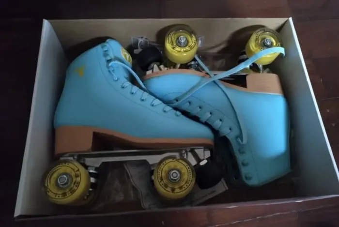 Patins Quad Traxxart linha Foxxy (acompanha joelheiras e cotoveleiras)