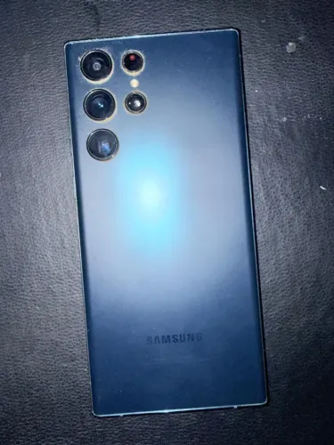 PARA CONSERTO - Samsung Galaxy S23 Ultra 256GB - Tela Quebrada