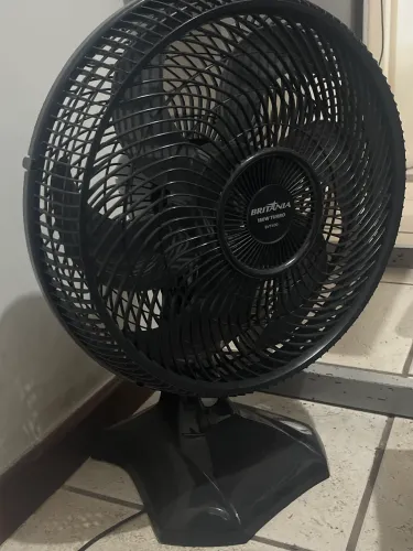 Ventilador Britania 150W. 