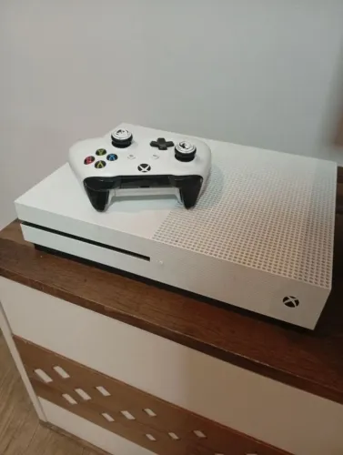 Vendo Xbox one S