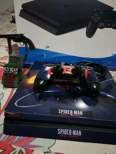 VENDO PS4 SLIM