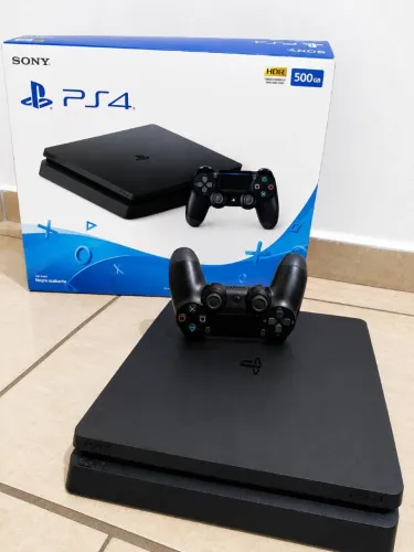 PS4 / UNICO DONO-FUNCIONANDO PERFEITAMENTE 