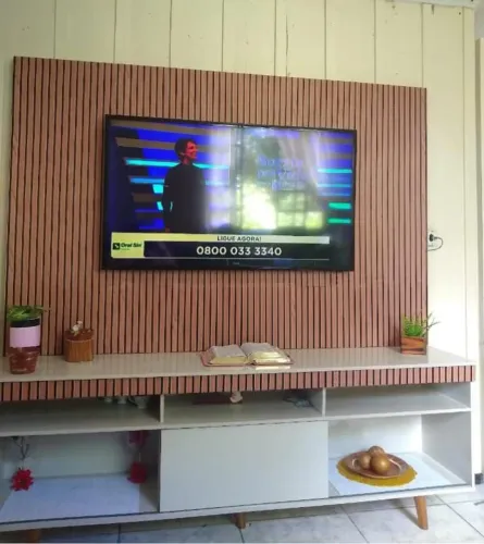 Painel para tv completo com rack