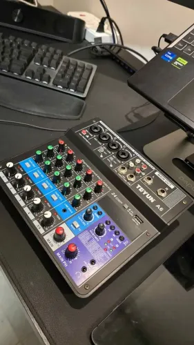 Mesa de Som Digital Teyun A6 6 Canais Bluetooth USB
