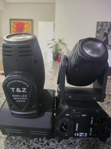 Par de mini led moving head em ótimo estado