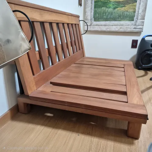 Sofa cama em madeira maciça , estilo japonês. 