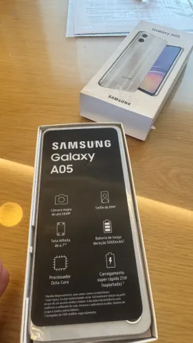 Celular praticamente novo! Samsung Galaxy A05