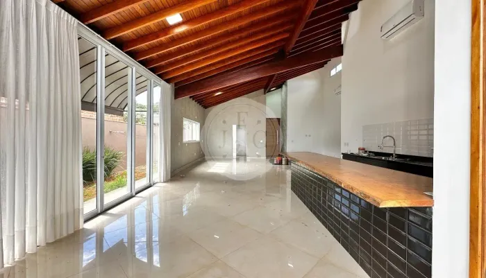 Casa em Condomínio com 04 Suítes e Piscina para Alugar, 257 m² construídos - Condomínio Al