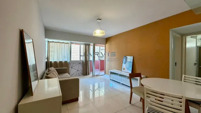 Vendo apartamento quarto e sala mobiliado na Ponta Verde - R$490.000,00