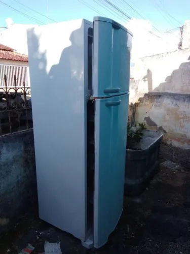 Vendo para consertar