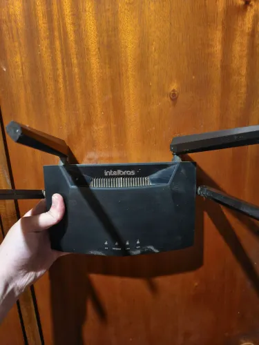 Roteador Intelbras rg 1200 gigabit wi-fi 5ghz.