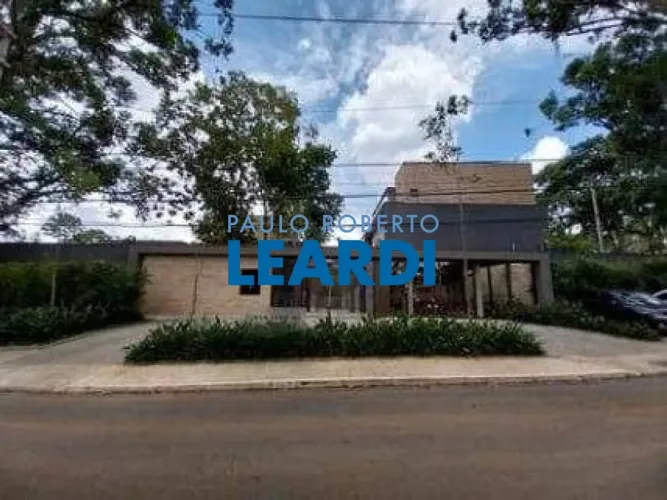 CASA EM CONDOMÍNIO - JARDIM DOS ESTADOS - SP