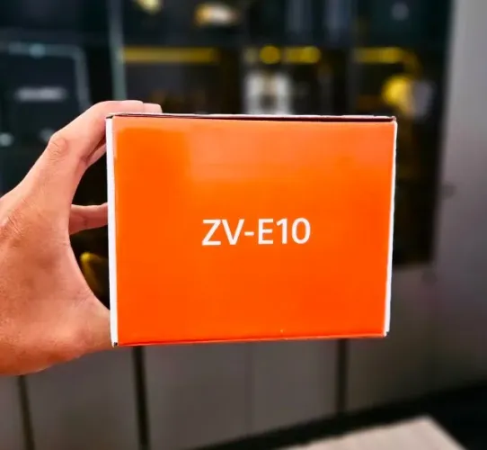 Câmera Sony Zv e10 Kit com Lente 16-50mm Com Nota