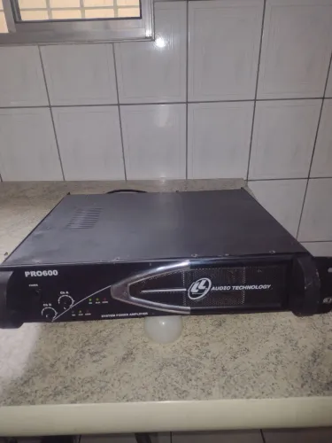 AMPLIFICADOR LL AUDIO TECHNOLOGY PRO600