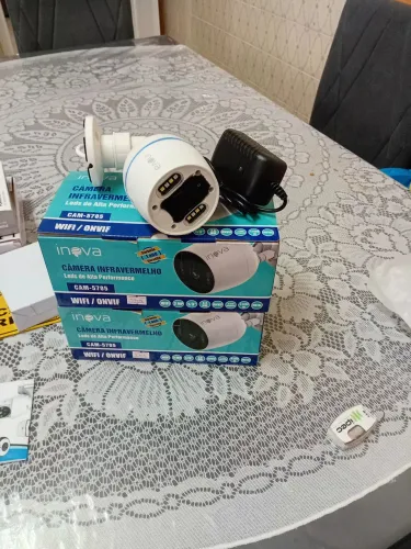 2 cameras novas se fio 200,00