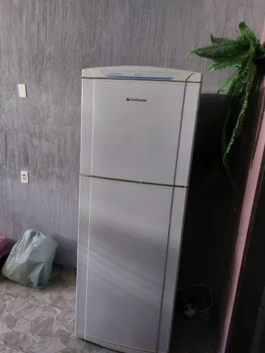 Vendo geladeira usada 