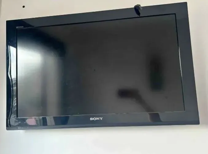 Tv SONY Bravia 32" (não é smartv)