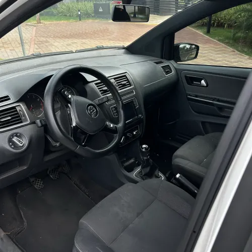 Volkswagen Fox RUN 1.6 Flex 8V 5P 2017