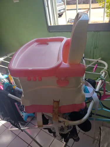 Cadeira de alimentação