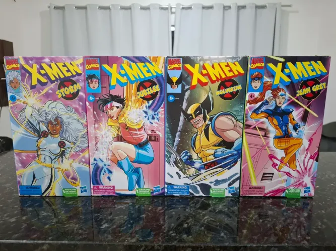 Hasbro Marvel Legends X-Men VHS Storm, Jubilee, Wolverine, Jean Grey