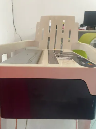 Chiller para armazenar medicina veterinaria