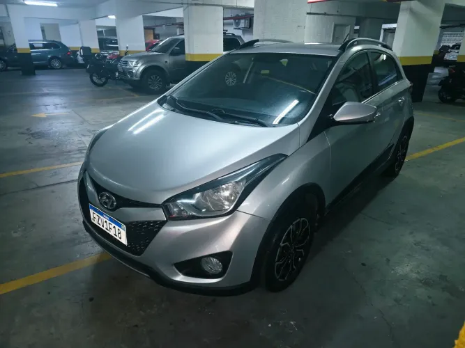 Hyundai HB20X Premium 1.6 Flex 16V Aut. 2014
