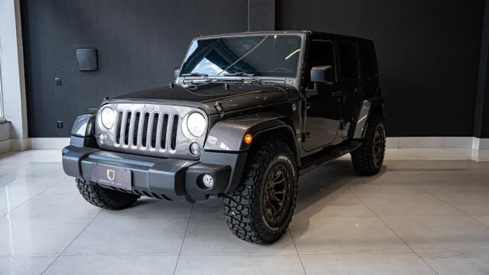 Jeep Wrangler Unlimited Sahara 3.6 V6 4P 2018