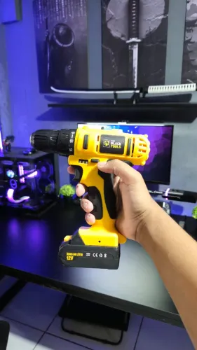 Parafusadeira e Furadeira 12V The Black Tools (TB-12E) - Nova na Maleta