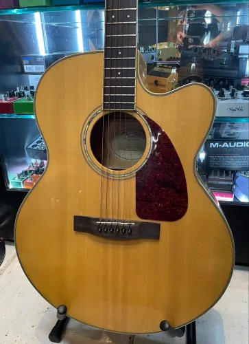 Violão Fender CJ290 jumbo modelo raro muito bonito todo em maple 