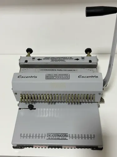 Encadernadora Wire-o Excentrix 2x1
