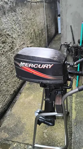 Motor de Popa Mercury 5 HP