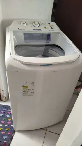 Vendo máquina Eletrolux 10,5 funcionando perfeitamente