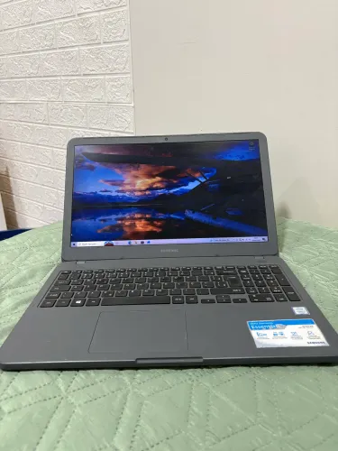 Notebook Linha Samsung Essentials