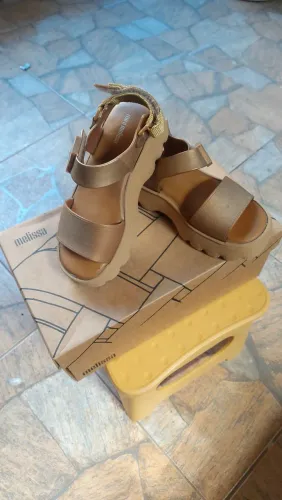 Mini Melissa Kick Off Sandal Infantil Dourada Tam. 31 + Caixa