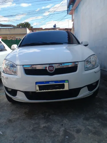 Fiat Siena EL Celeb. 1.0 MPI Fire Flex 8V 4P 2015