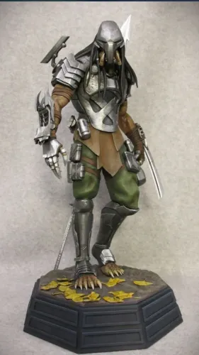 Predador Ronin - Assassino de Assassinos - Estátua Decorativa em Resina