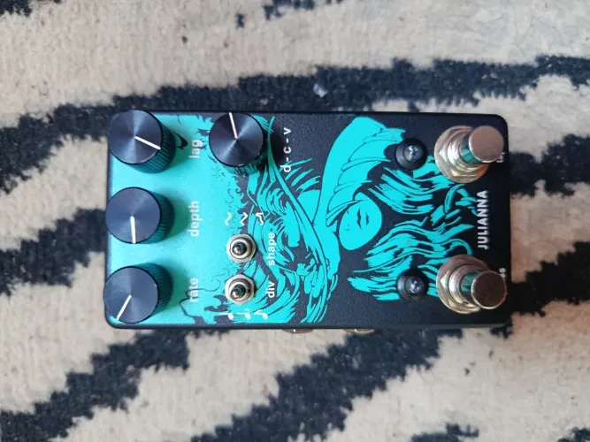 Pedal Chorus/vibrato Juliana