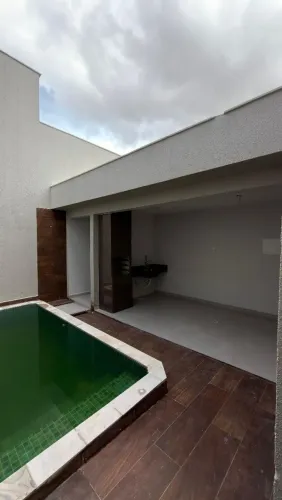 VENDE-SE CASA 3/4 - BAIRRO PARAÍSO