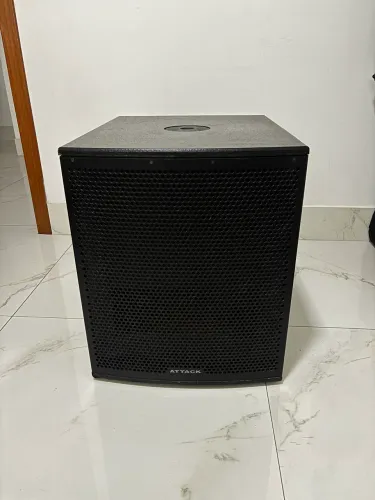Caixa Subwoofer Ativo Attack Vrs-1510 A 1000w 15