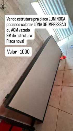 Placa luminosa (letreiro)
