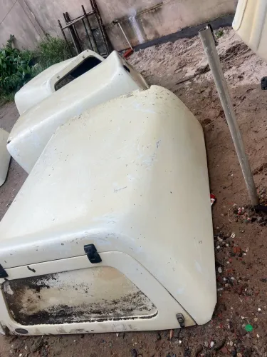 Capota de fibra para strada 